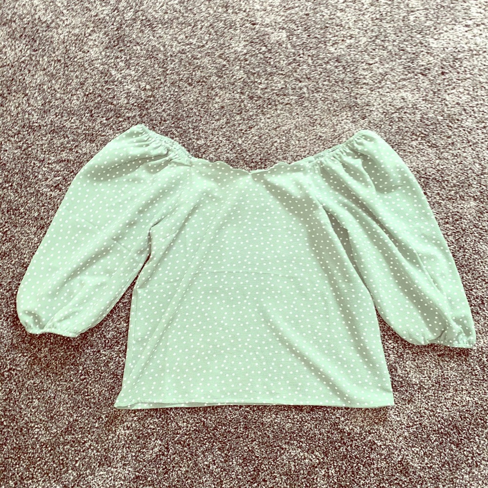 Off the shoulder green polka dot flow shirt